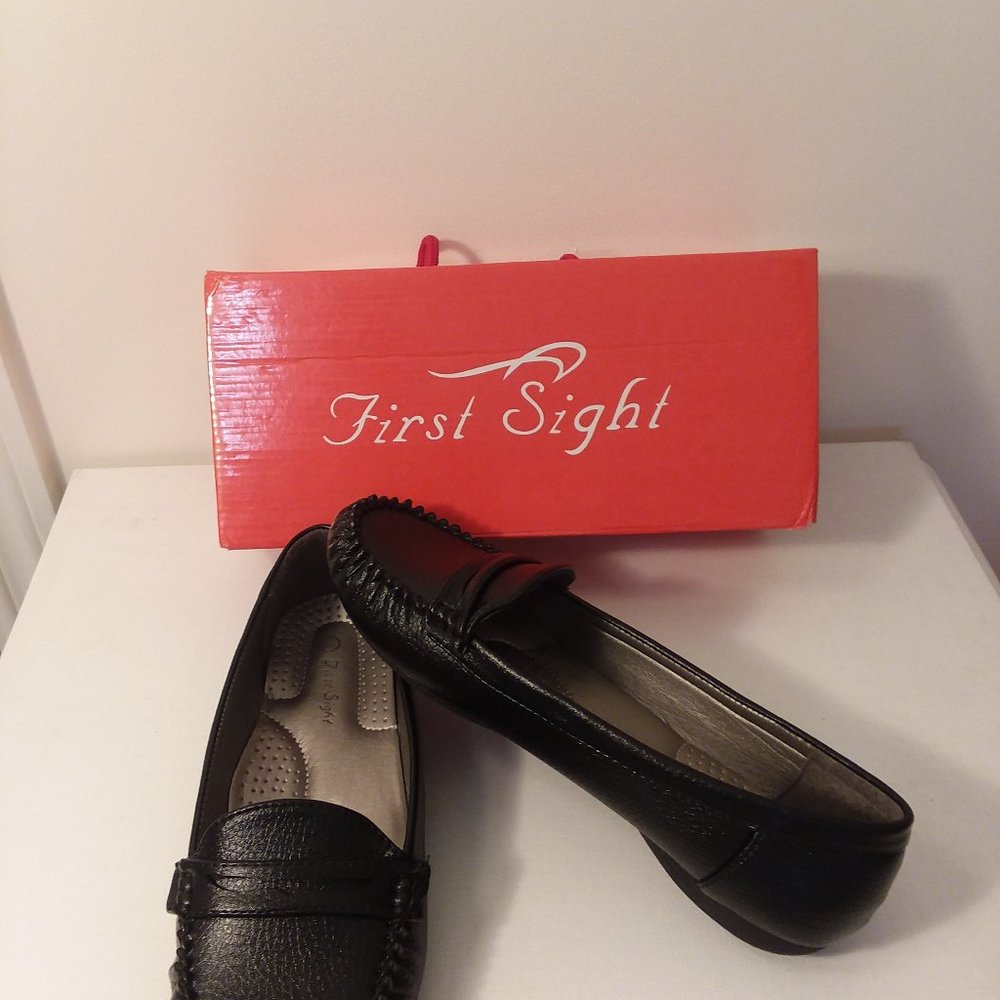 First Sight Annie 02 Ladies black loafers Shoes Sz 8.5 padded